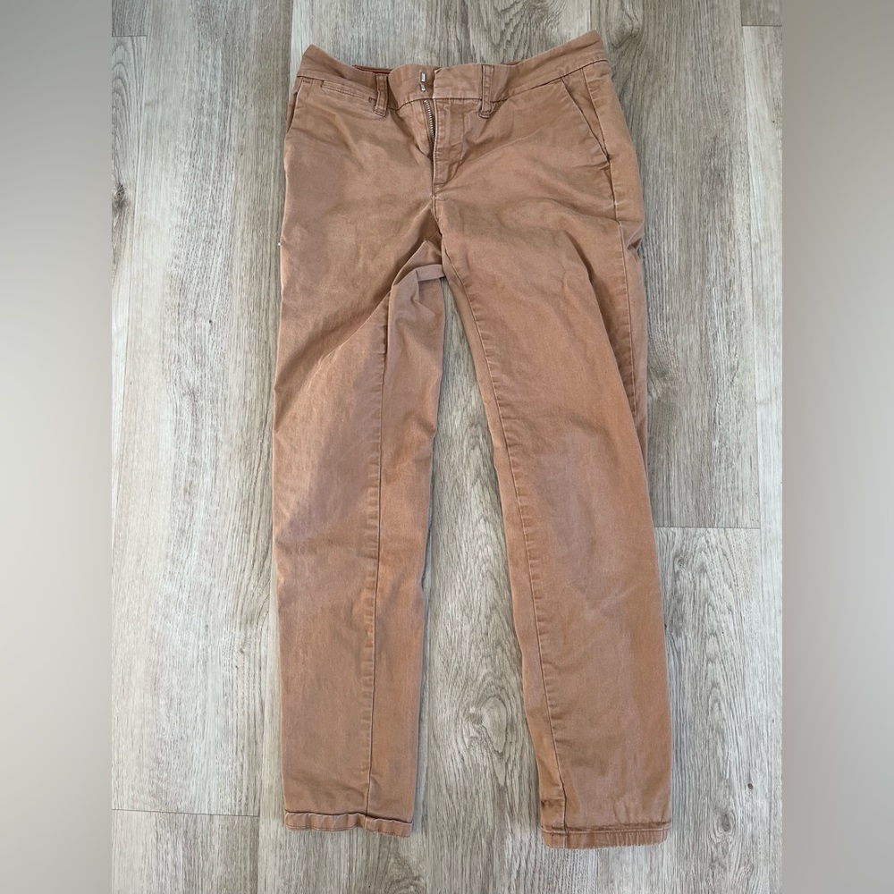 Chino pants